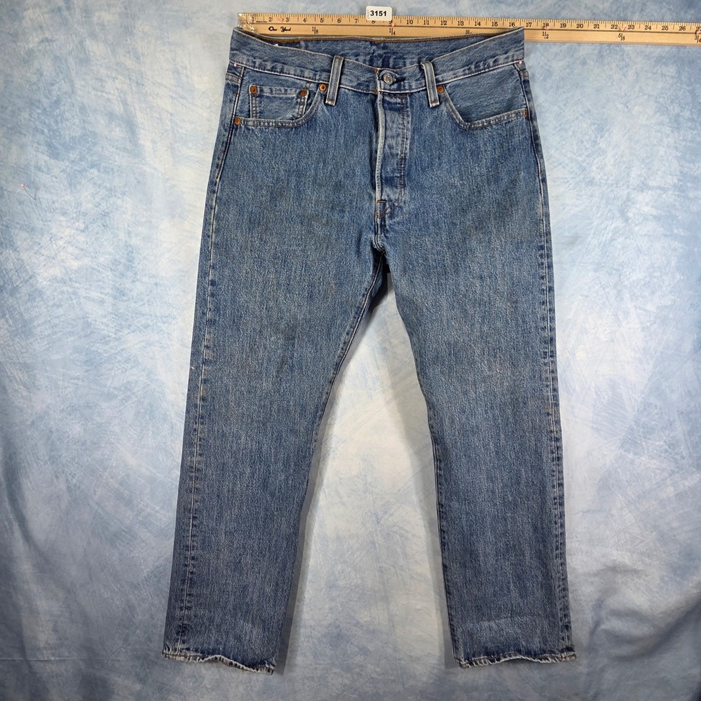 Levis 501 Original Fit Mens Jeans 34x30 Medium Wash Blue Button Fly Straight Leg